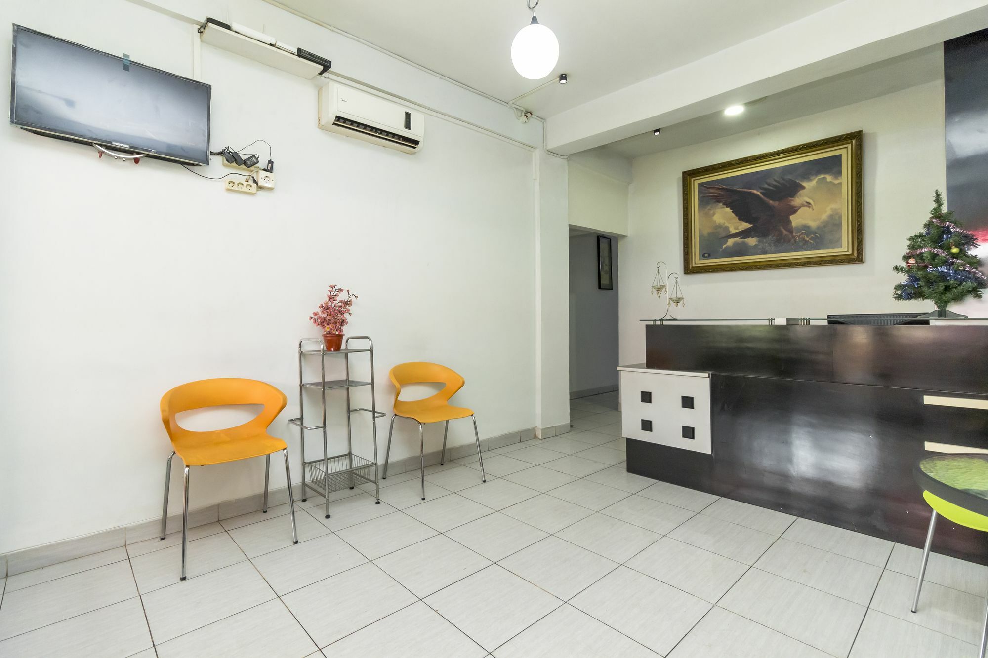 Hotel Reddoorz Near Gajah Mada Plaza 2 Dżakarta Zewnętrze zdjęcie